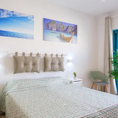 Eos Affittacamere Guest house Castelsardo